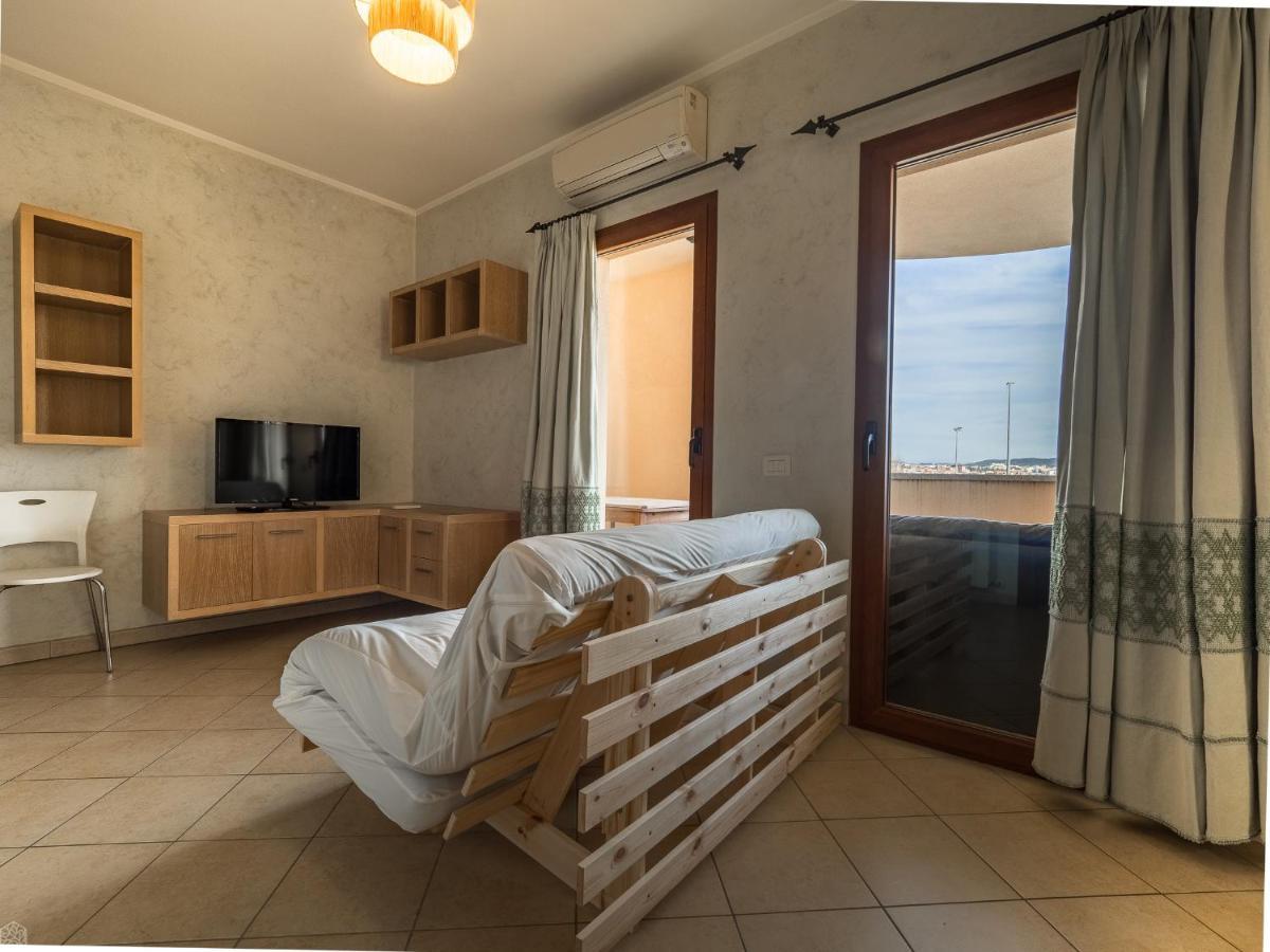 Jeremy House 53 - Klodge Olbia Esterno foto